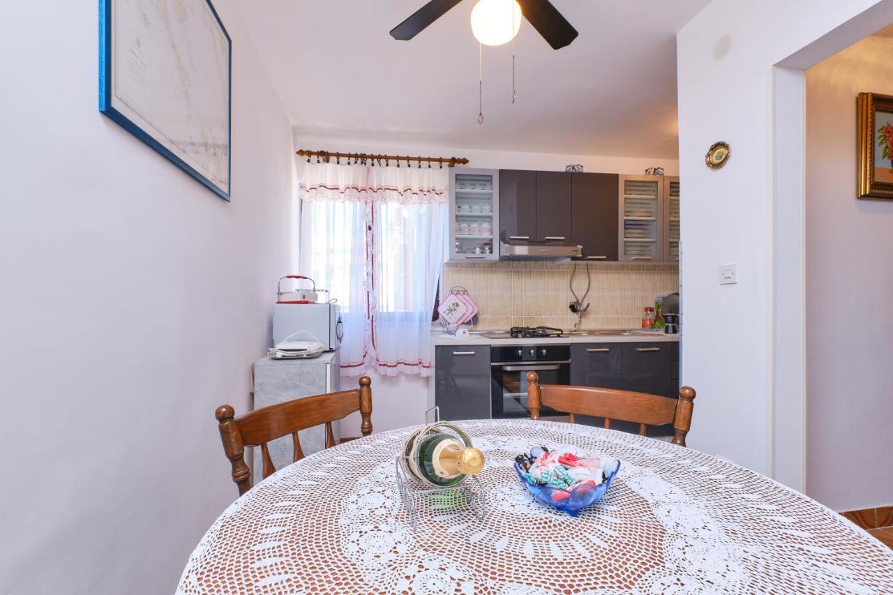 Apartman Ana Mali Lošinj Esterno foto