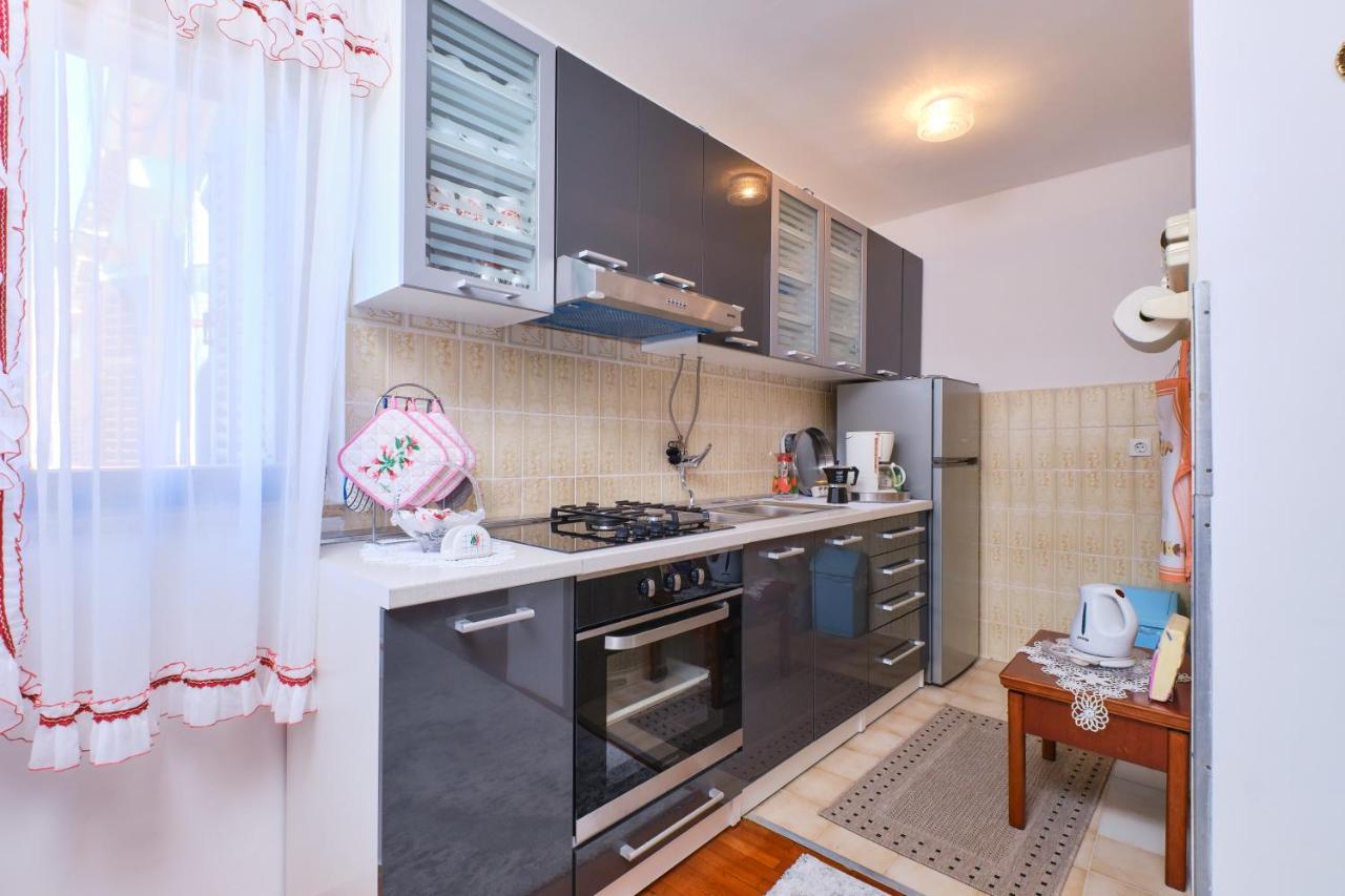 Apartman Ana Mali Lošinj Esterno foto